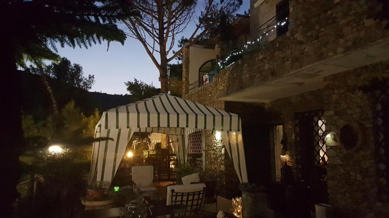 Le Terre Del Drago Apartment Берджеджи Экстерьер фото